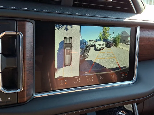 2023 GMC Yukon XL Denali Ultimate - Photo 21