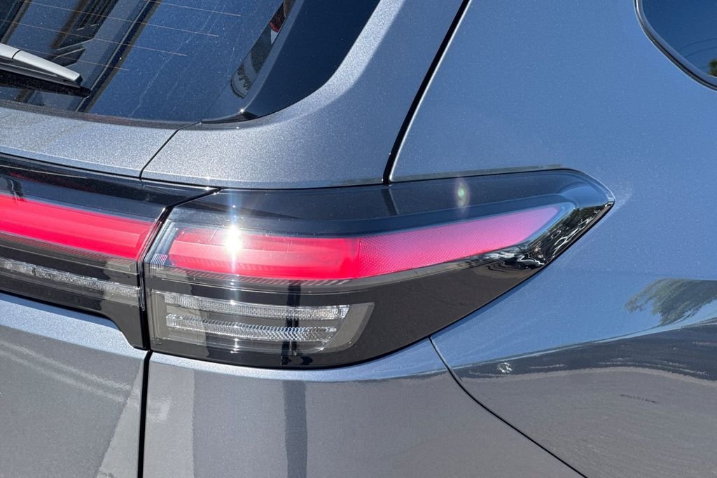 New 2026 MAGNETITE GRAY METALLIC Subaru Premium image 34