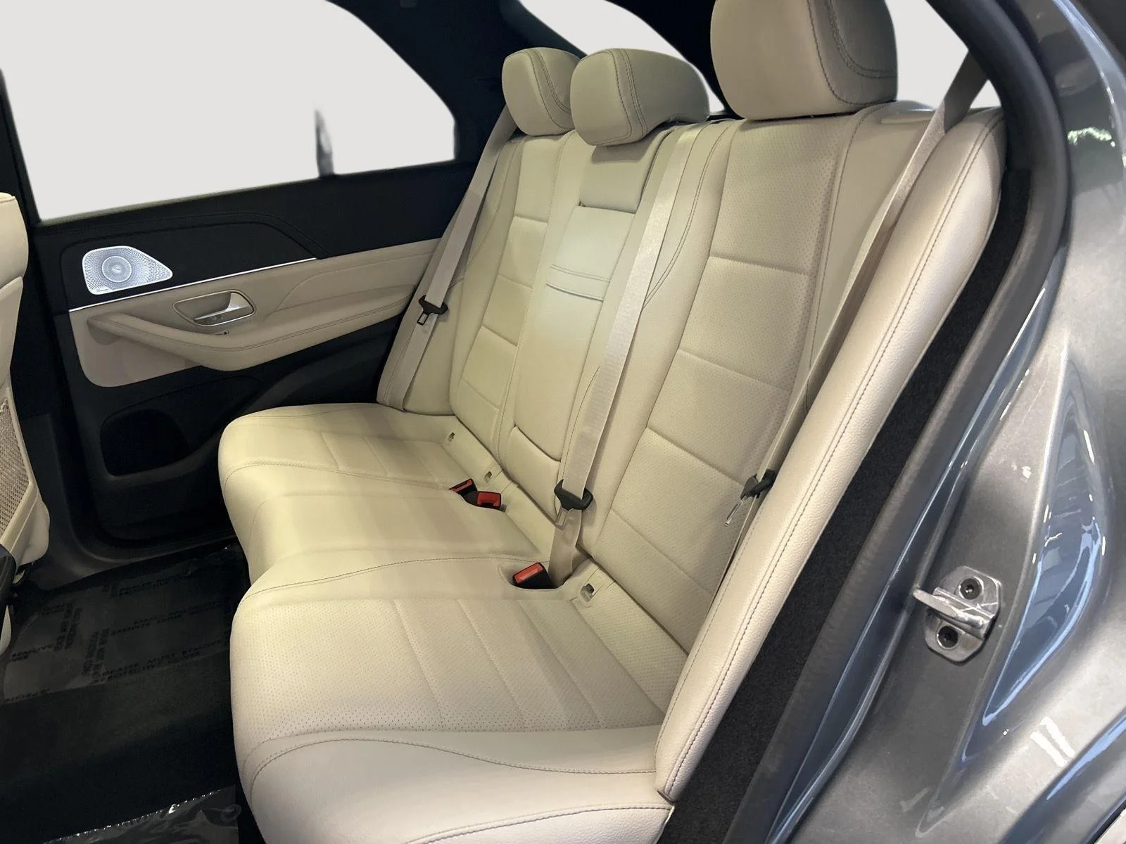 New 2026 Selenite Grey Metallic Mercedes-Benz GLE 350 image 28