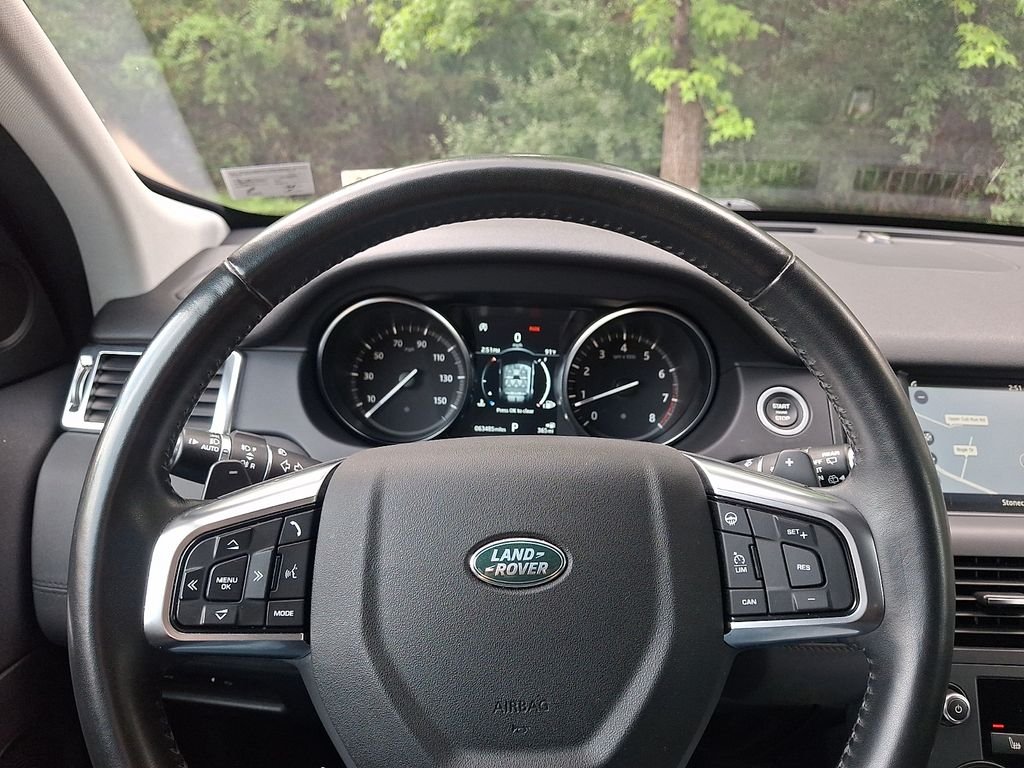 Used 2018 Narvik Black Land Rover SE image 19