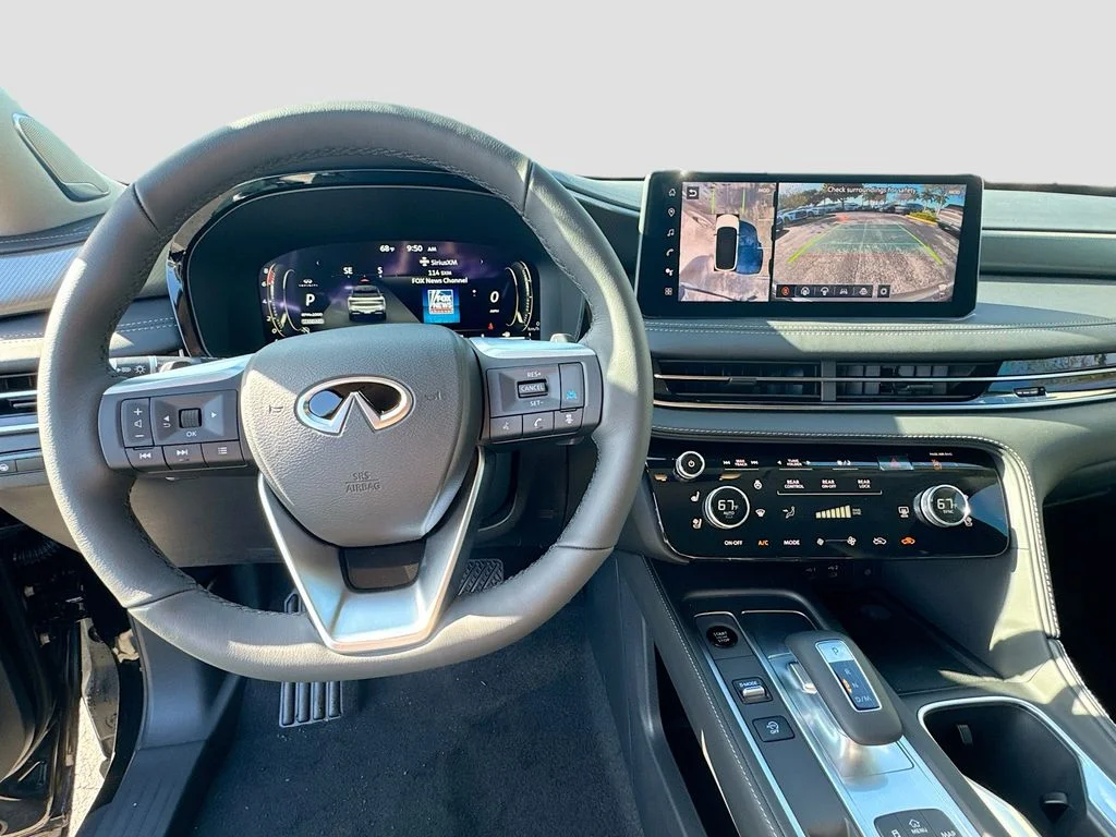 Certified Used 2026 Black INFINITI LUXE image 11