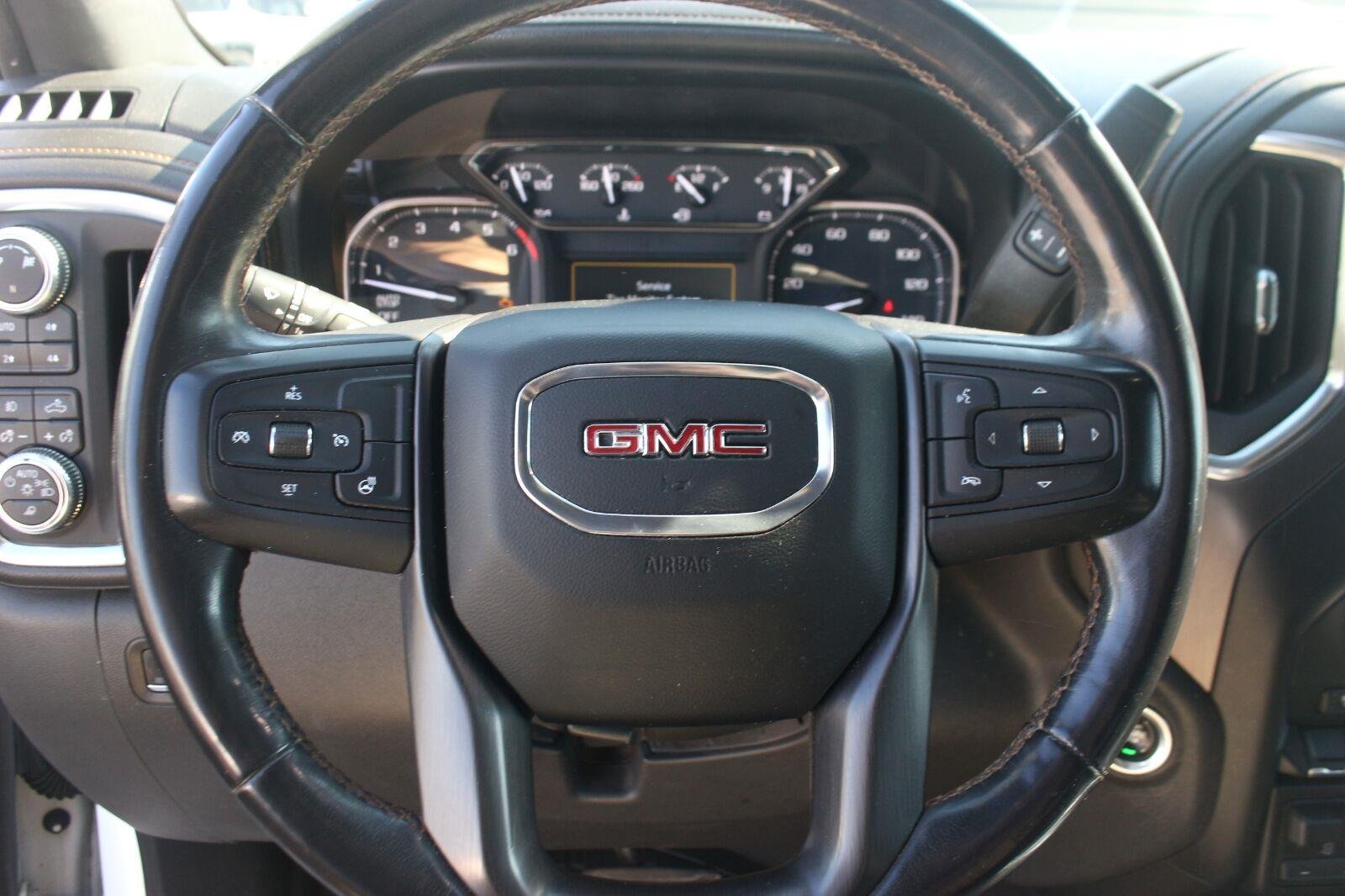 Used 2019 SUMMIT WHITE GMC AT4 image 19