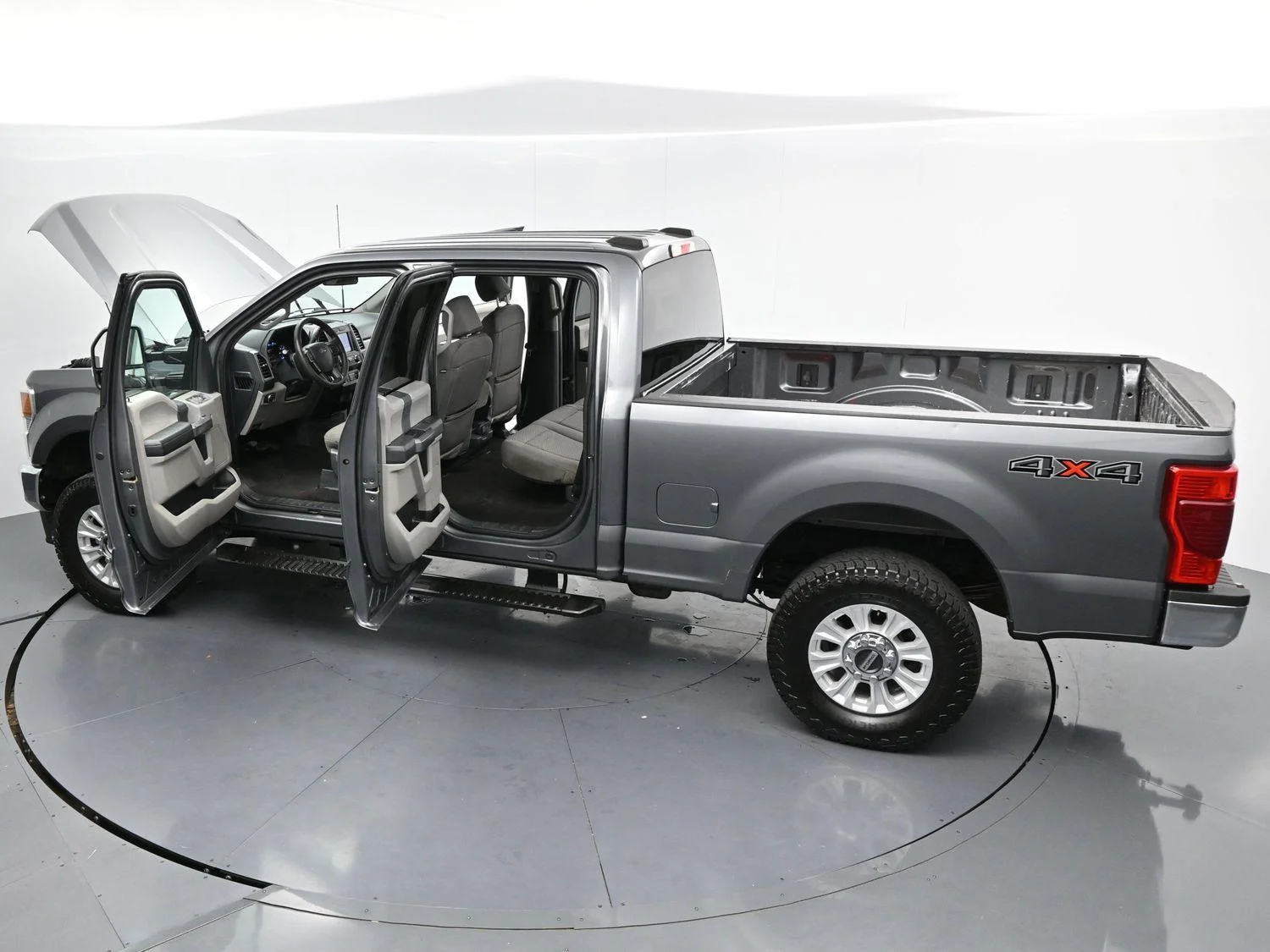 Used 2022 Carbonized Gray Ford XLT image 37