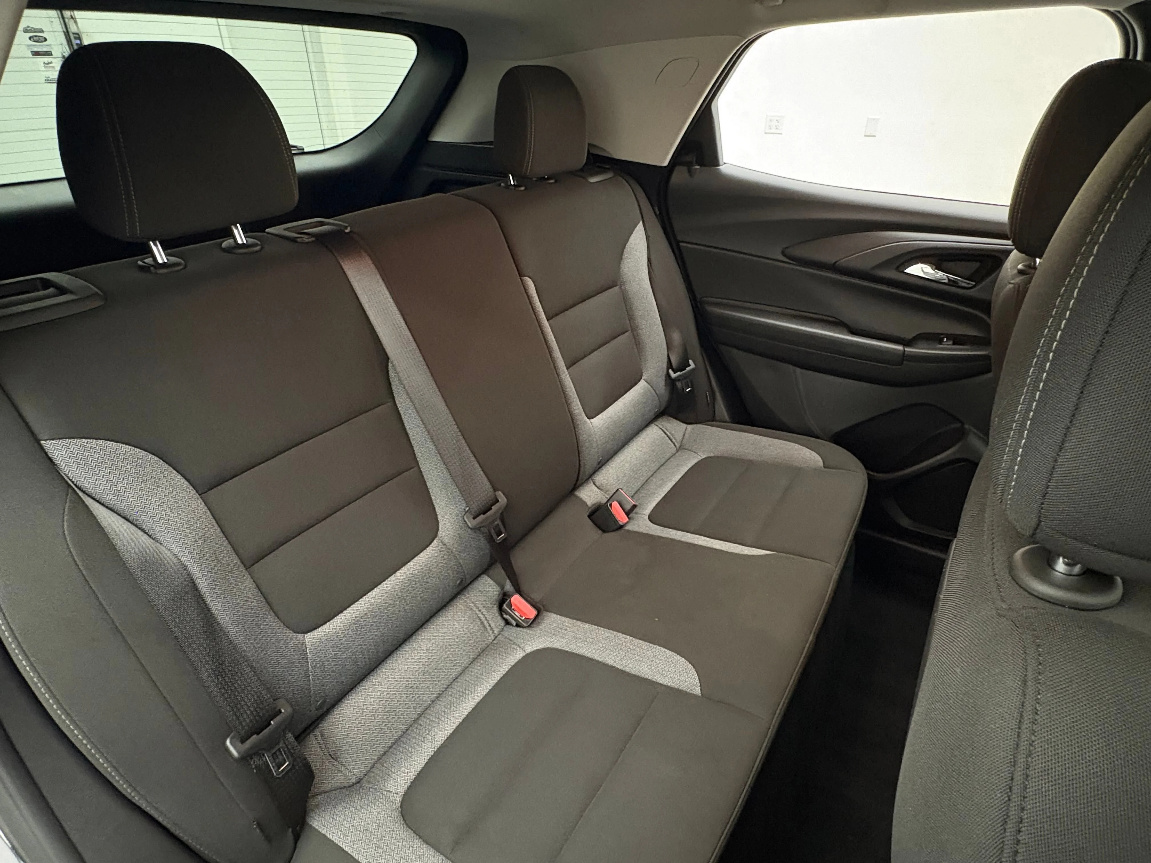 Used 2025 Mosaic Black Metallic Chevrolet LT image 33