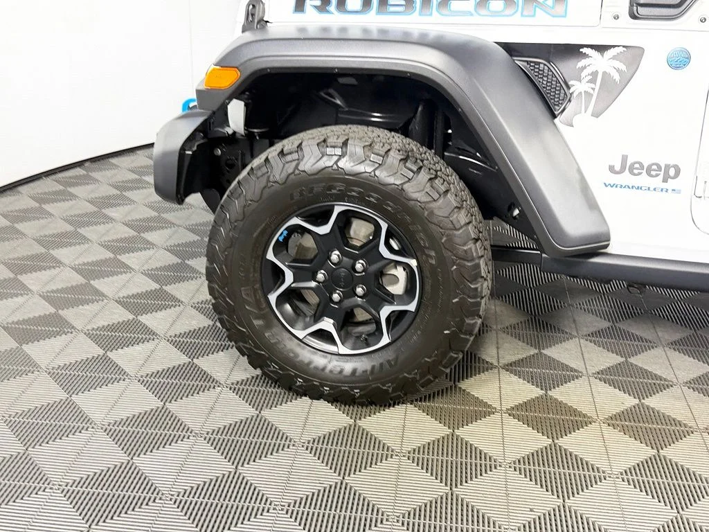 Certified Used 2023 White Jeep Rubicon 4xe image 10