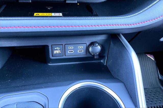 Certified Used 2024 WIND CHILL PEARL Toyota  image 33