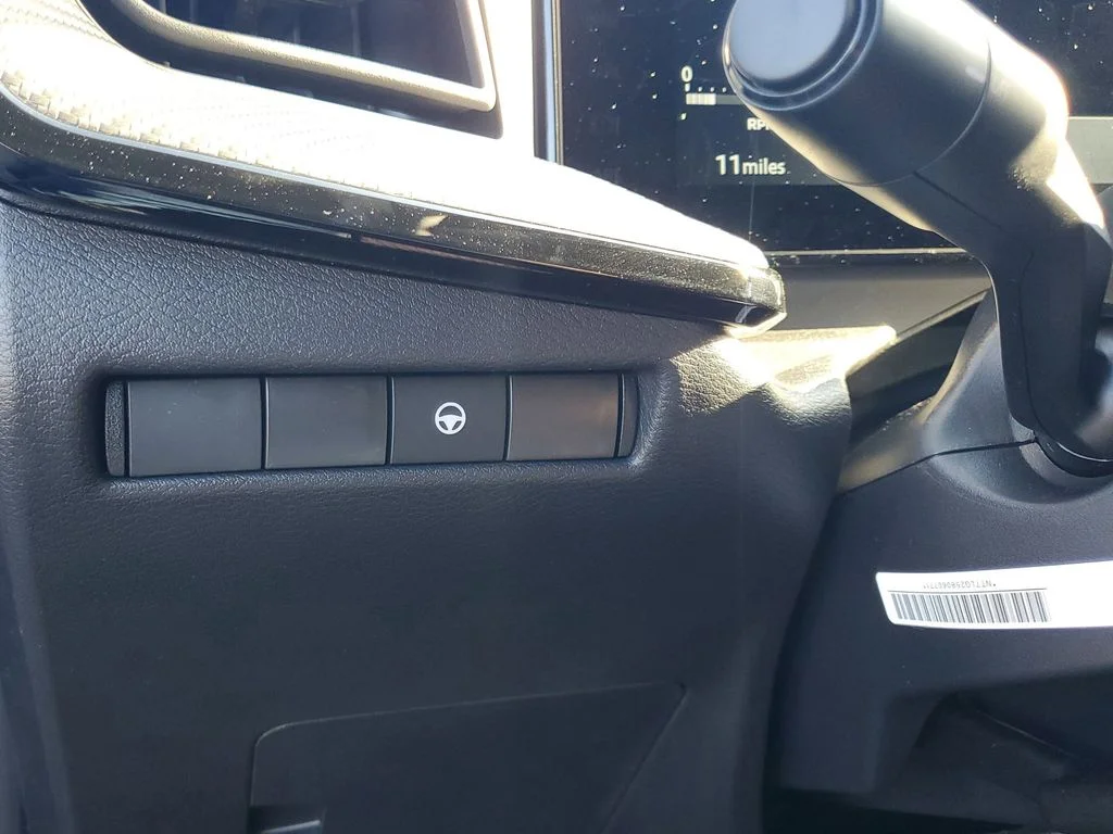 2026 Nissan KICKS SR AWD - Photo 9
