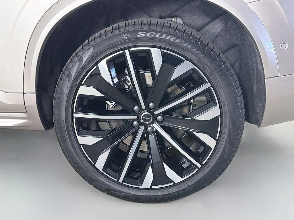 New 2026  Volvo T8 Plus image 34