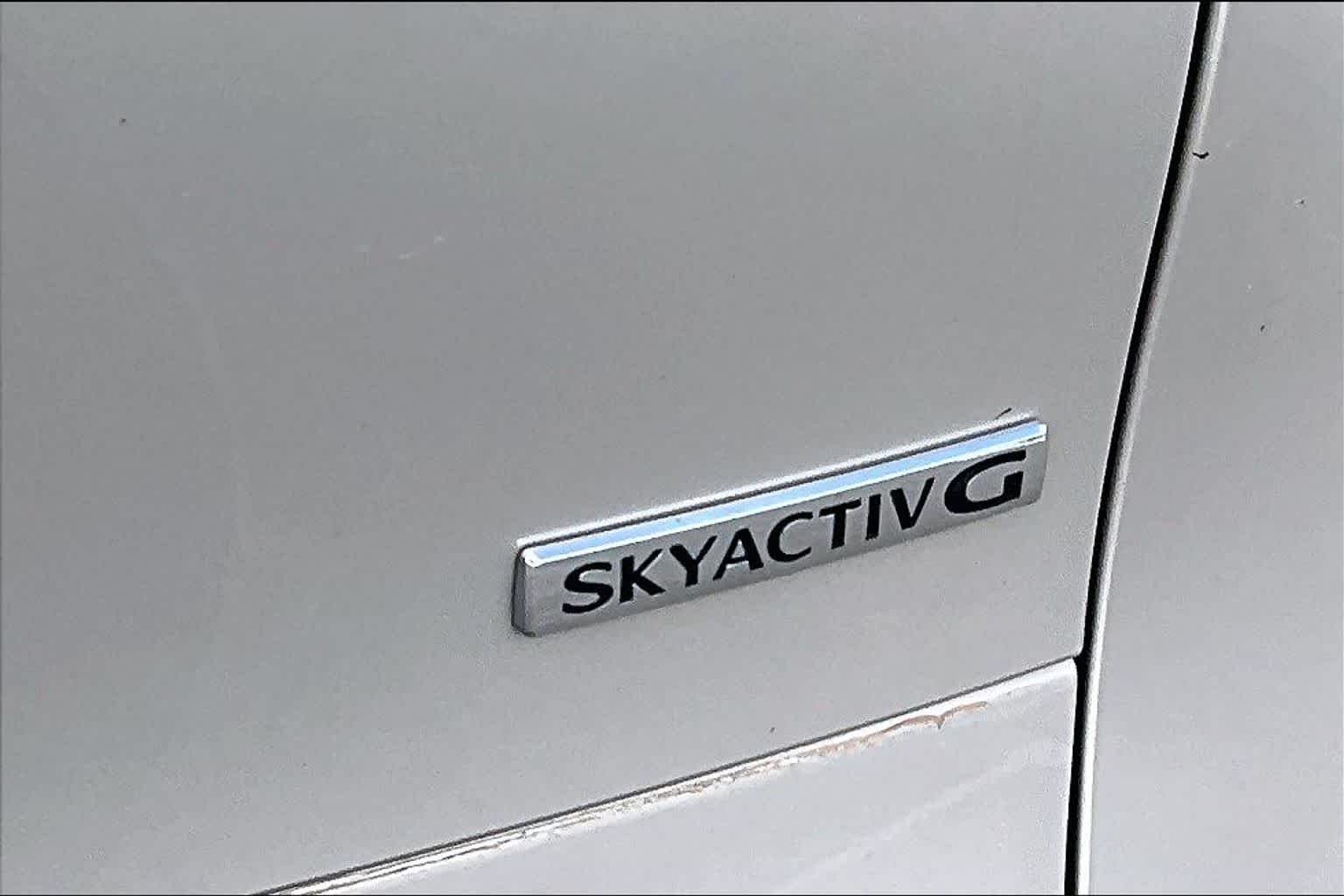 Used 2024 Platinum Quartz Metallic Mazda 2.5 S Premium Package image 17