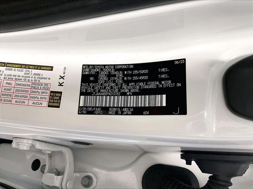 Used 2023 White Lexus 450e Luxury image 35