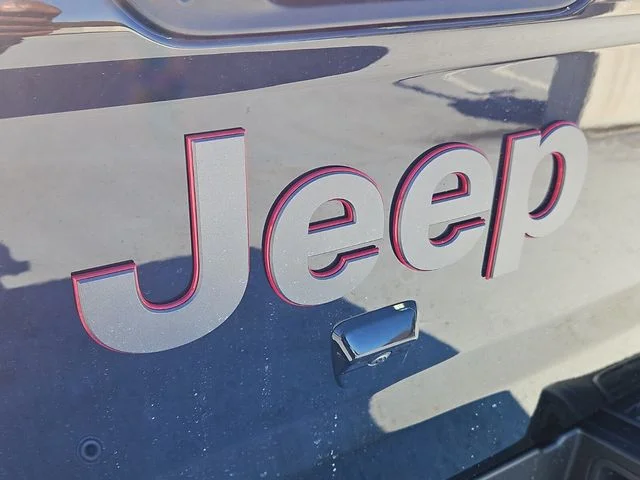 New 2026 Black Clear-Coat Exterior Paint Jeep Rubicon image 26