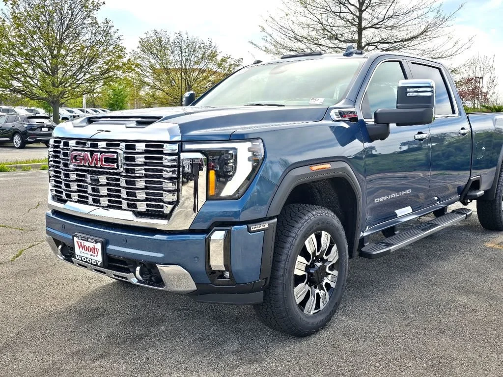2026 GMC Sierra 2500HD Denali - Photo 11