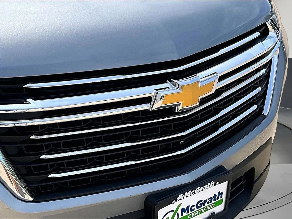 Used 2023 Gray Chevrolet LT Leather image 34