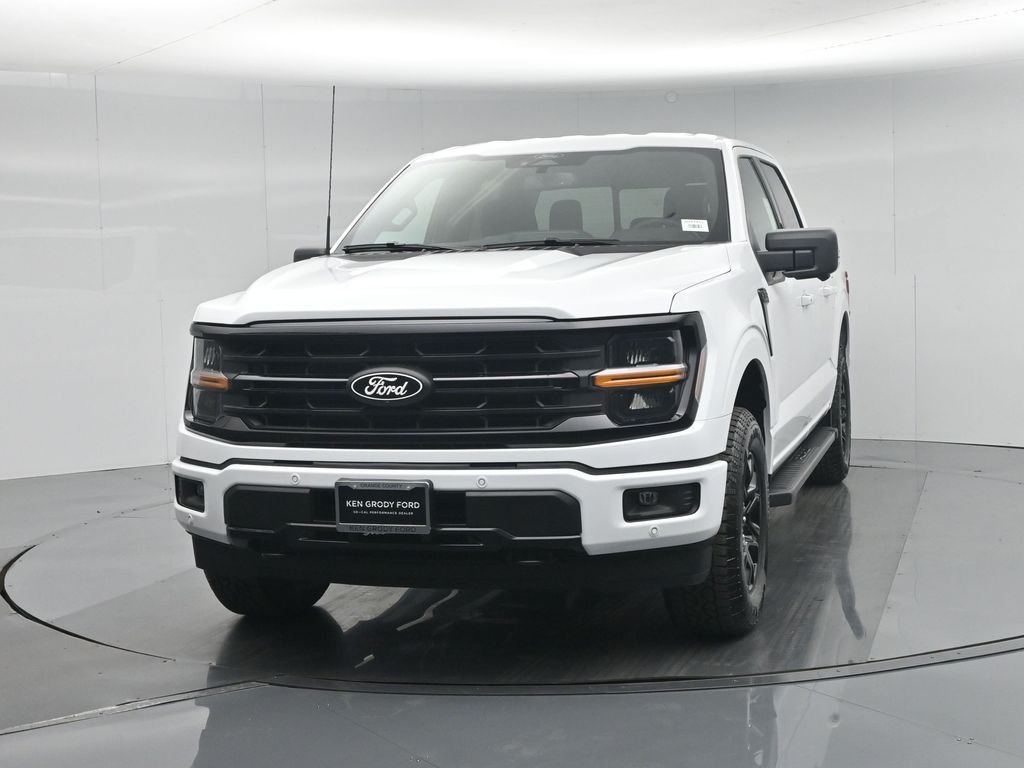 New 2026 Oxford White Ford XLT image 56