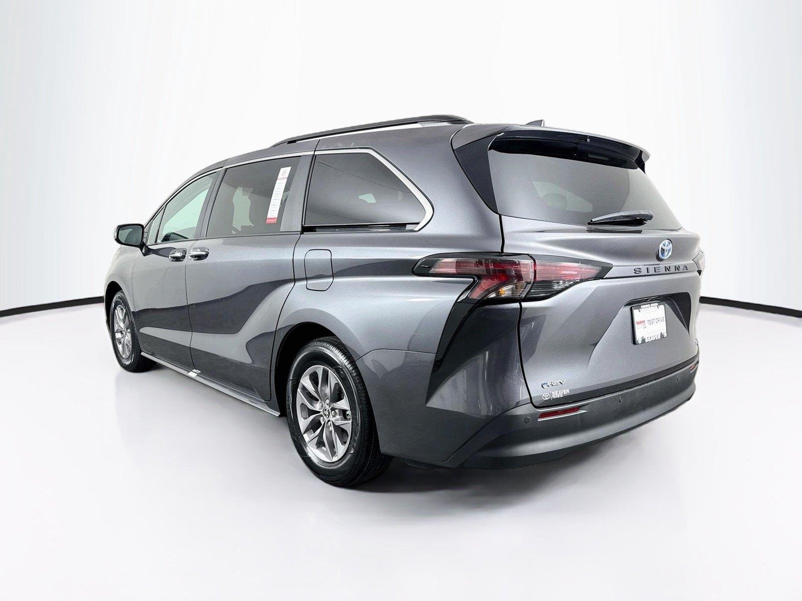 Certified Used 2025 Magnetic Gray Metallic Toyota XLE 8-Passenger image 13