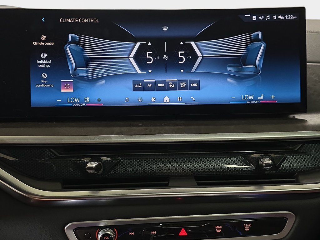 Used 2026 Black Sapphire Metallic BMW sDrive40i image 24