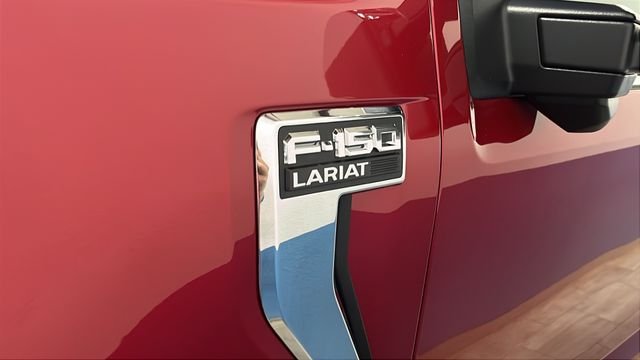 Used 2025 Rapid Red Metallic Tinted Clearcoat Ford Lariat image 44