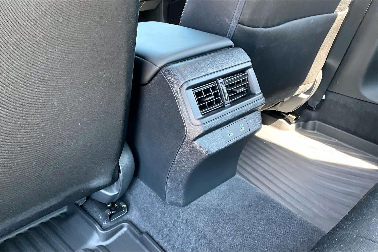 2025 Honda Accord SE - Photo 33