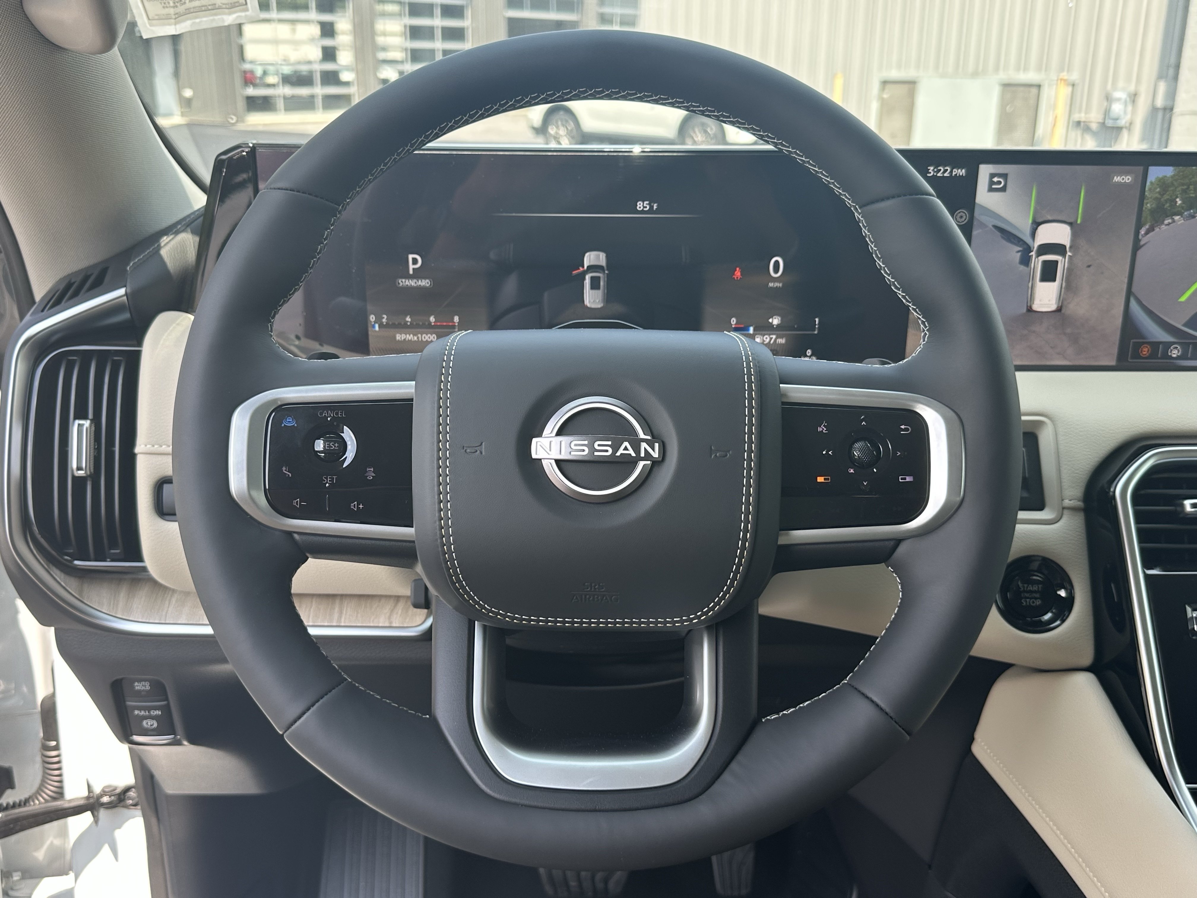 New 2026 Everest White Pearl Tricoat Nissan Platinum Reserve image 29