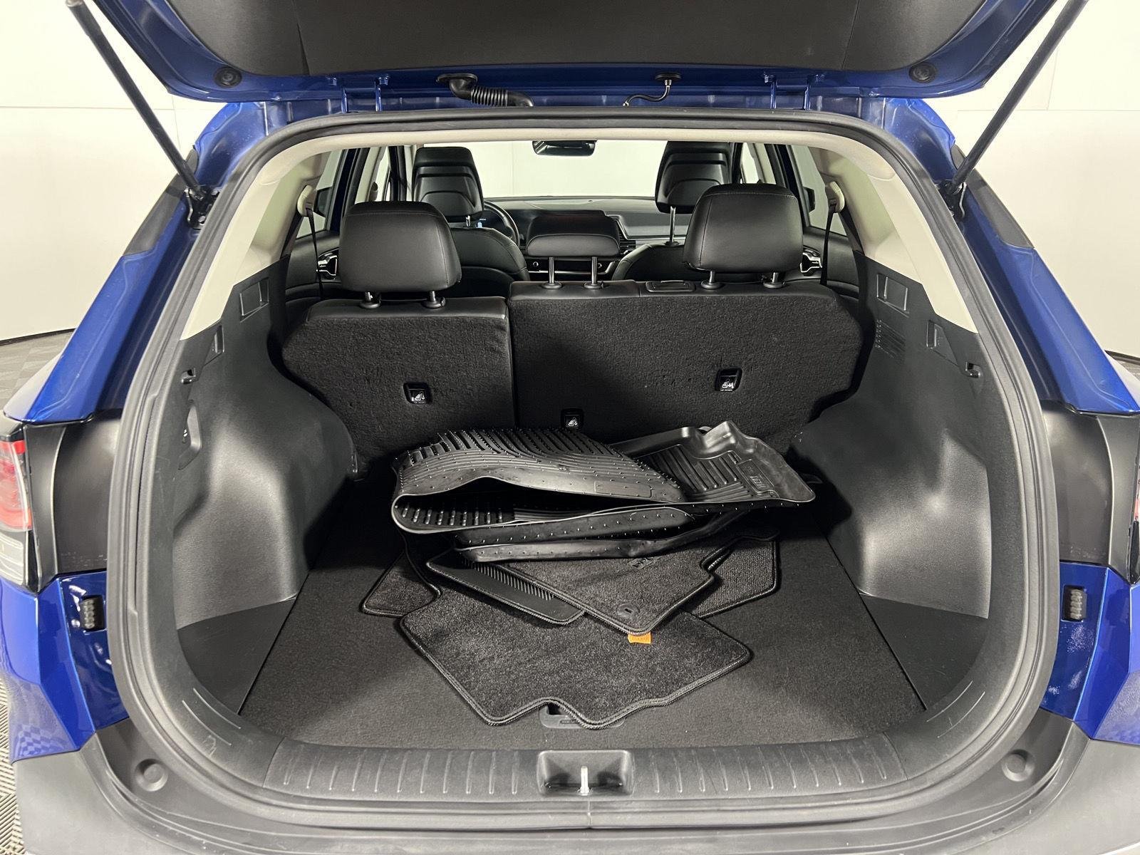 Used 2023 Sapphire Blue Kia EX image 8