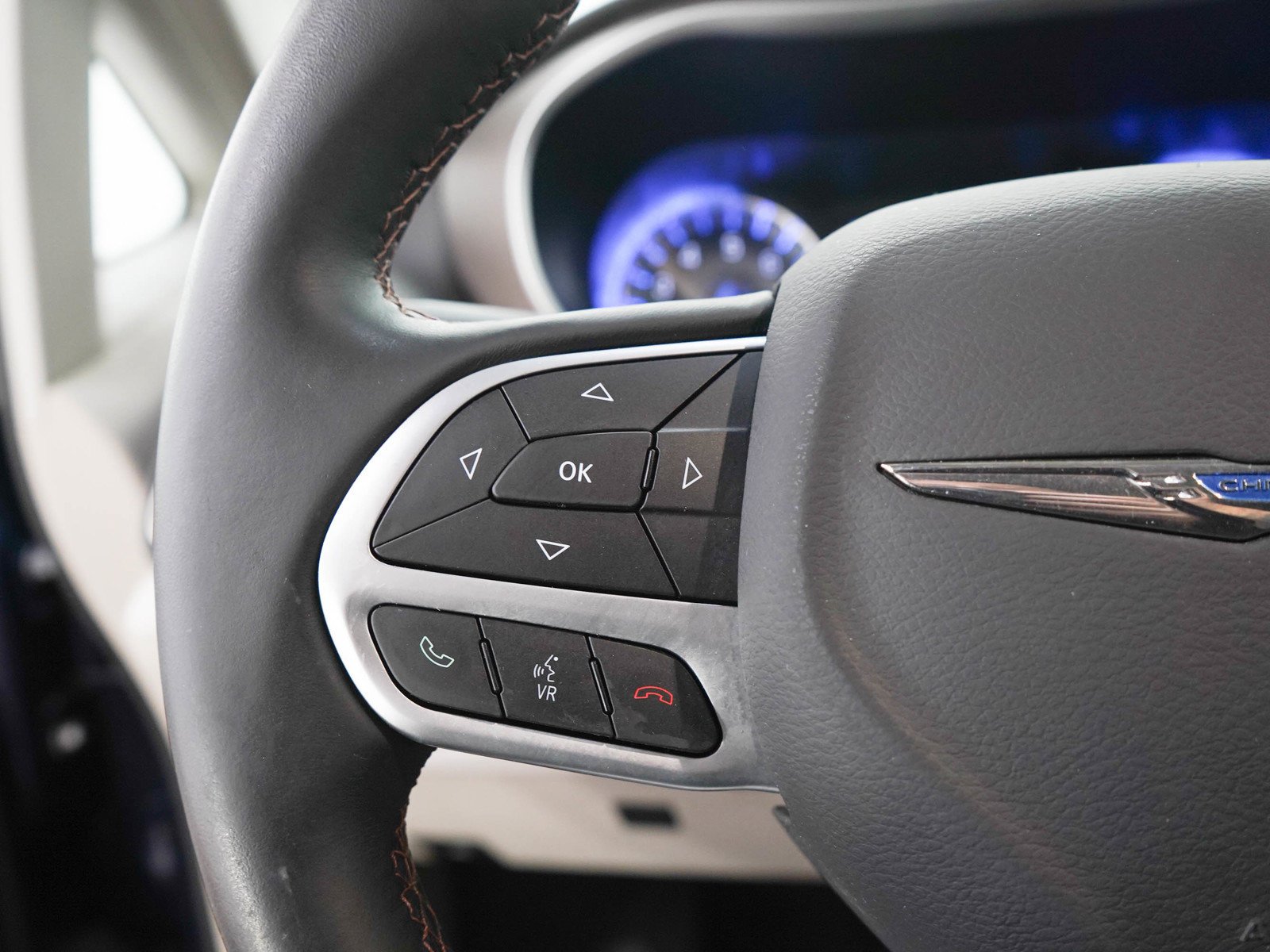 Used 2017 Jazz Blue Pearlcoat Chrysler Touring L image 24