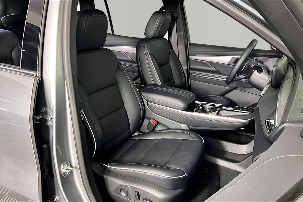 2026 Buick Enclave Preferred - Photo 11