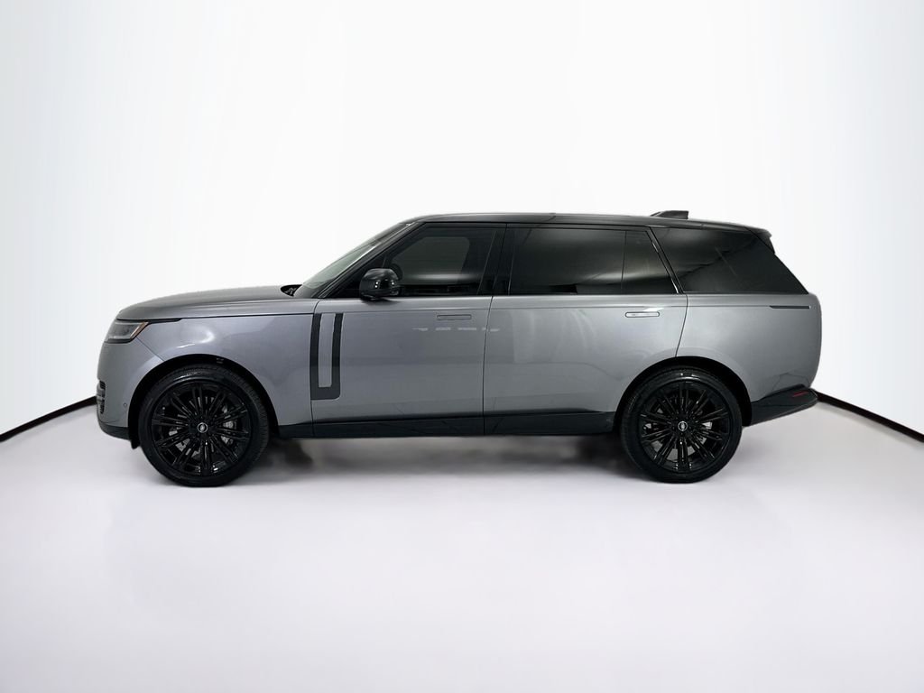Certified Used 2025 Eiger Gray Metallic Land Rover SE image 8