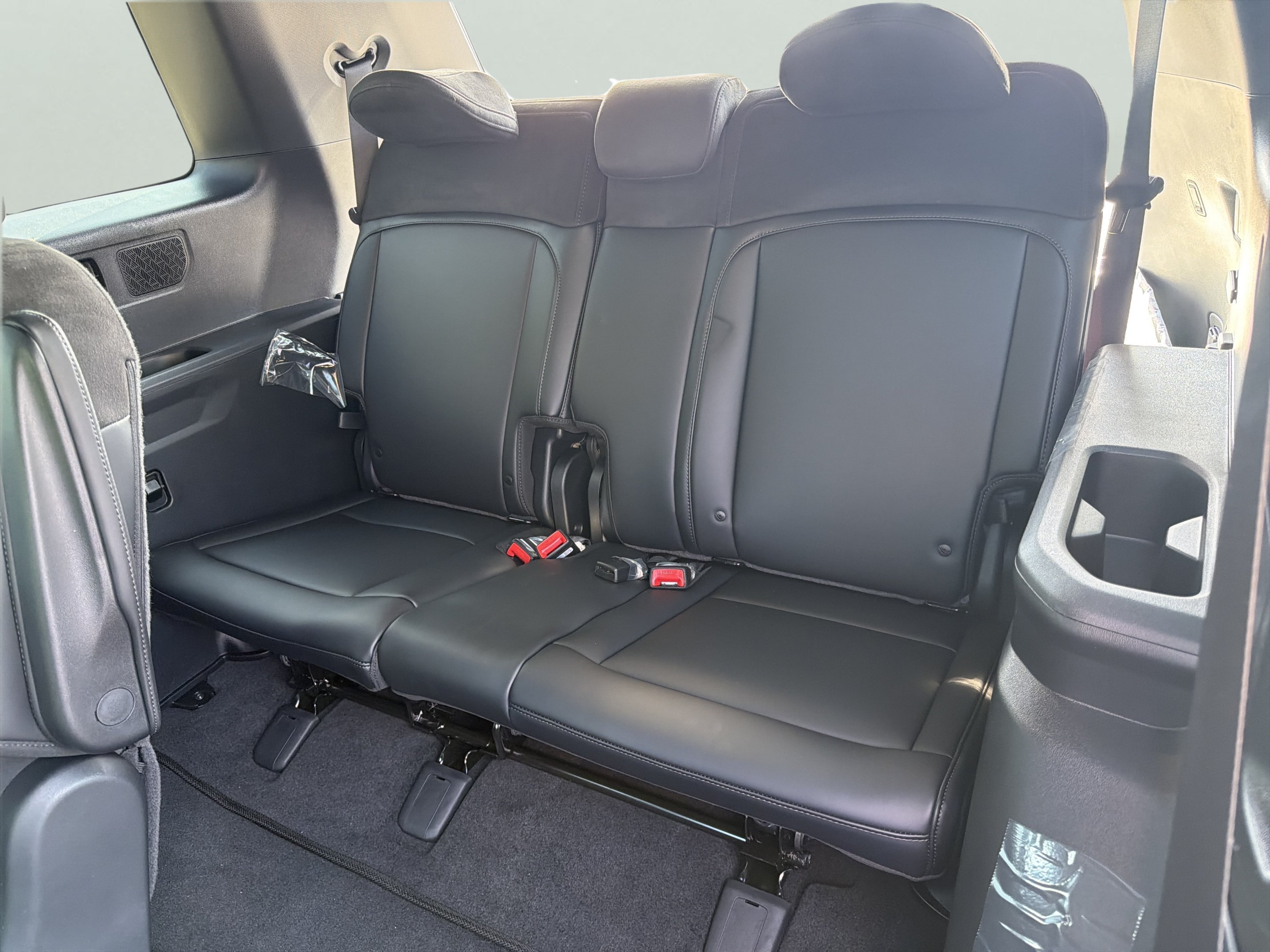 New 2027 Wolf Gray Kia X-Line SX Prestige image 25