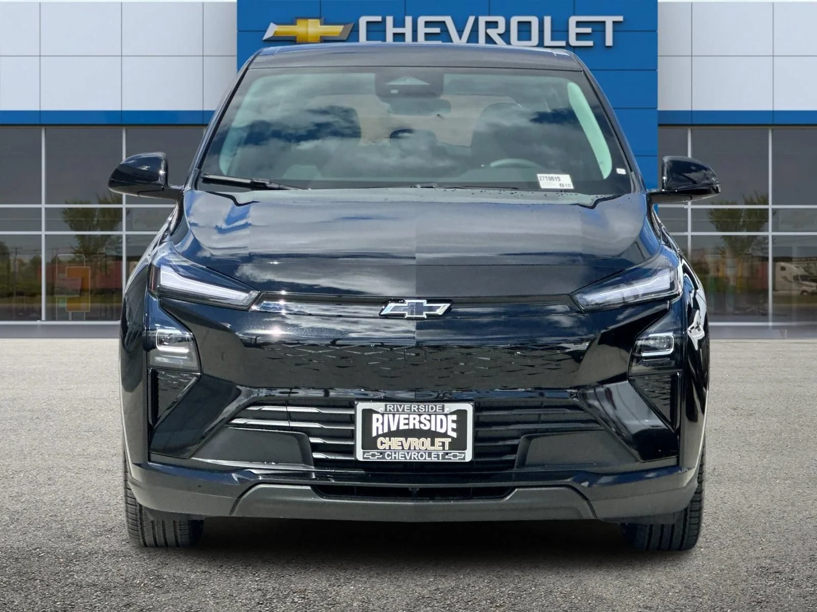 2027 Chevrolet Bolt LT - Photo 9