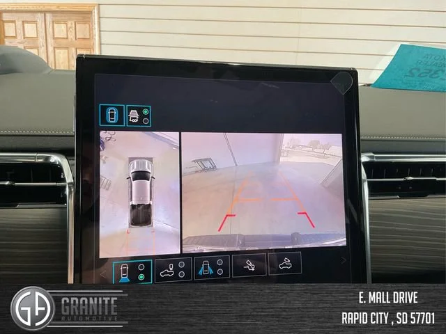 2025 GMC Sierra EV Denali - Photo 26