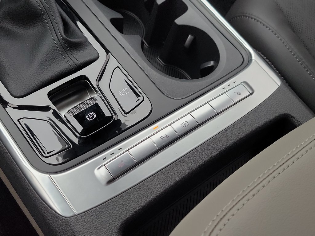 New 2027 Iceberg Green Kia EX image 35