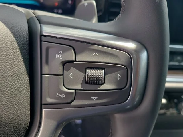 New 2026 Black Chevrolet LT image 27