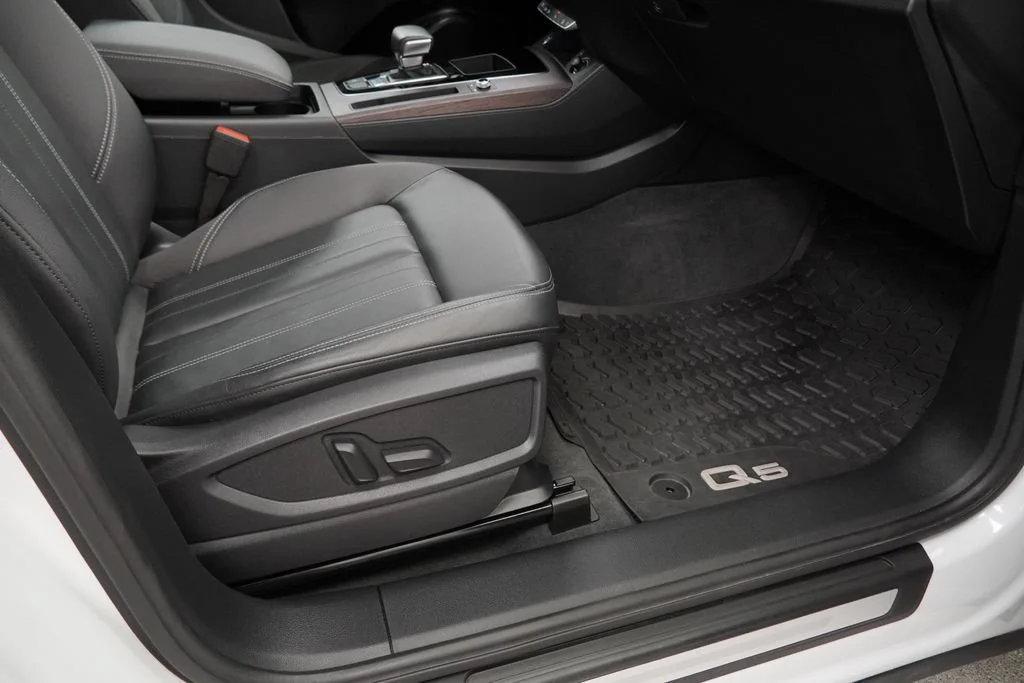 Used 2023 White Audi Premium image 32