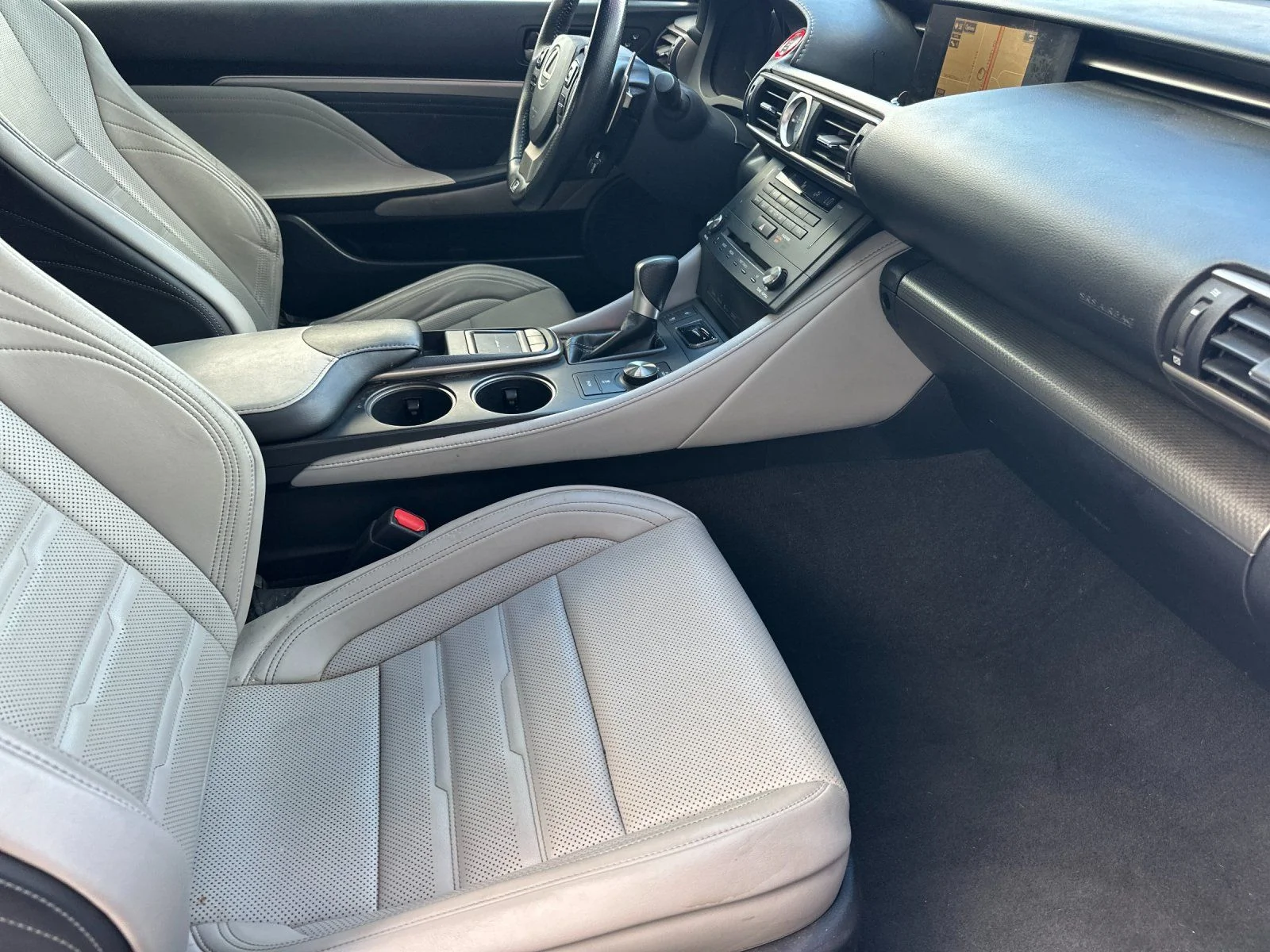 Used 2015 Ultra White Lexus 350 image 12