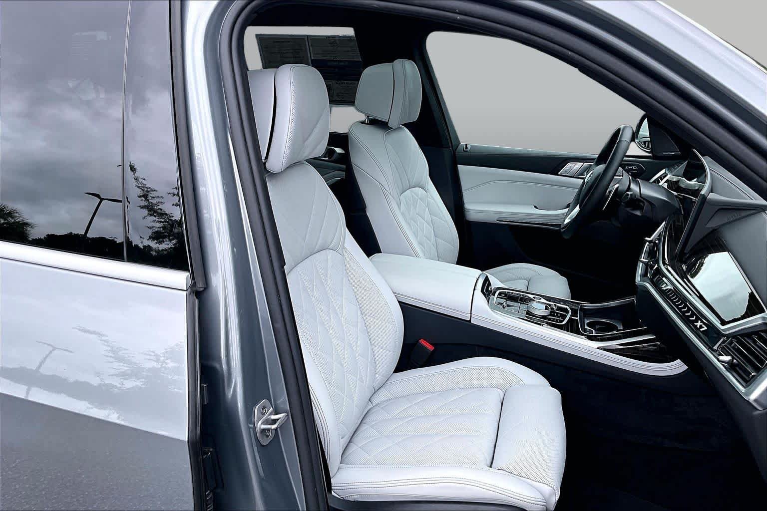 Certified Used 2026 Skyscraper Grey Metallic BMW xDrive40i image 9