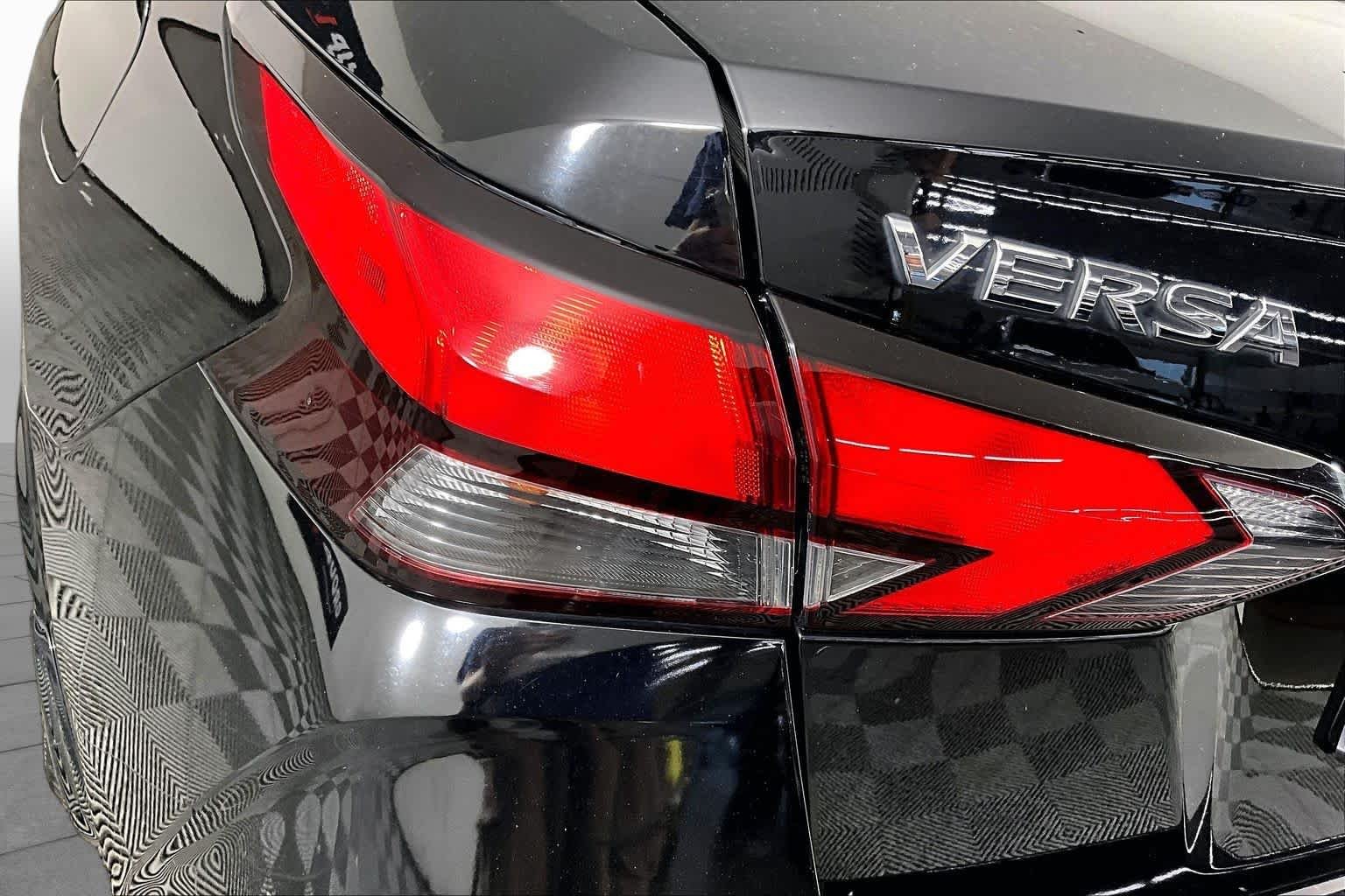 Used 2021 Super Black Nissan SV image 28