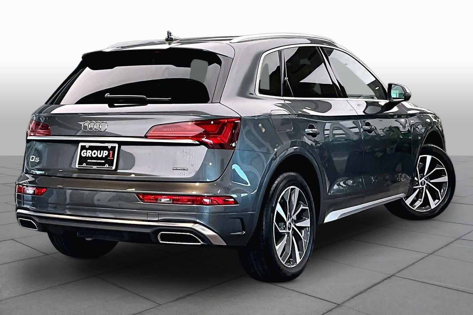 Used 2023 Daytona Gray Pearl Effect Audi S line Premium image 13