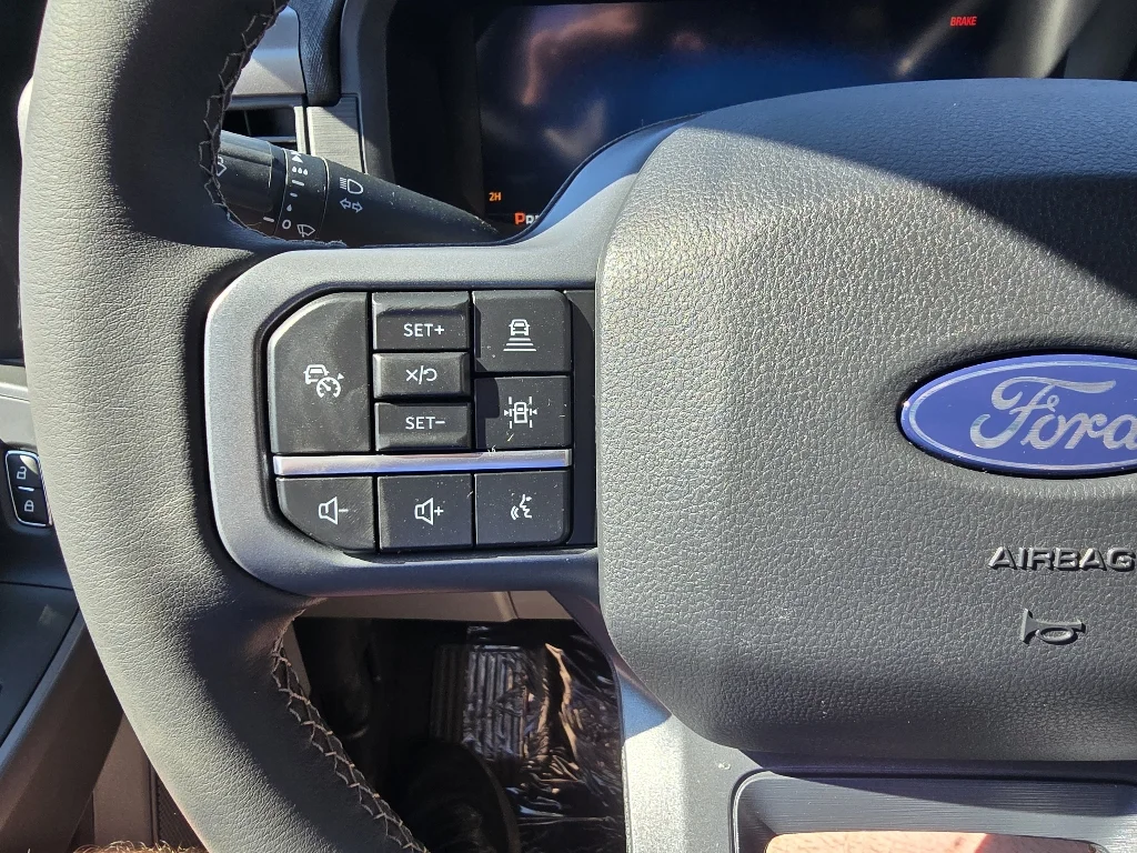 New 2026 White Ford XLT image 16