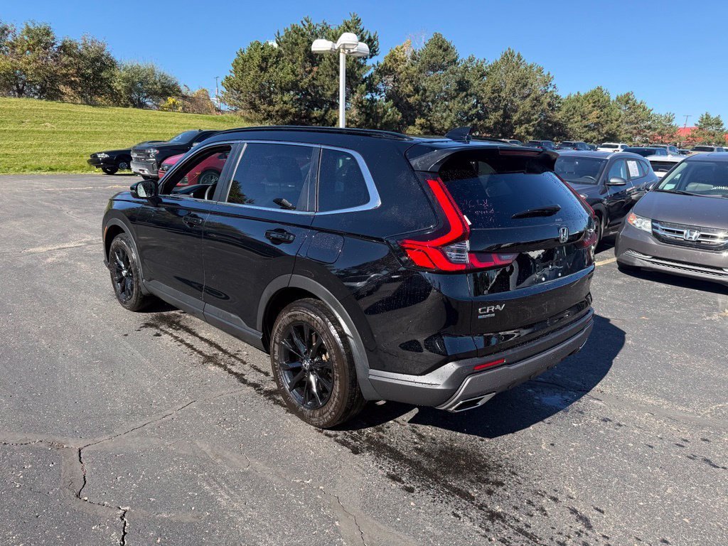 Used 2024  Honda Sport-L image 2
