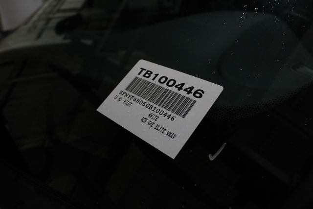 Used 2016 White Honda Elite image 41