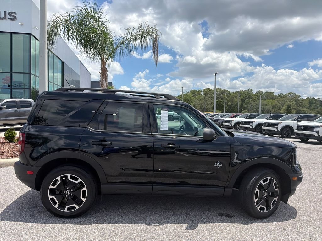 Used 2023 Black Ford Outer Banks image 8