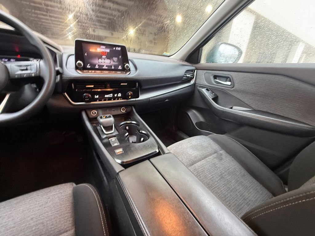 Used 2023 Black Nissan SV image 15