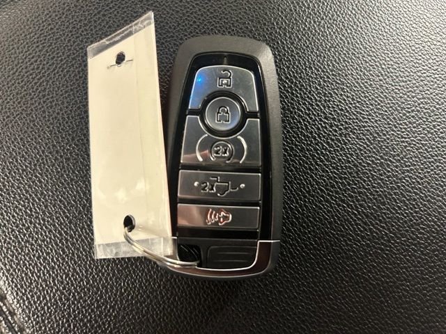 Used 2023 White Ford XLT image 27
