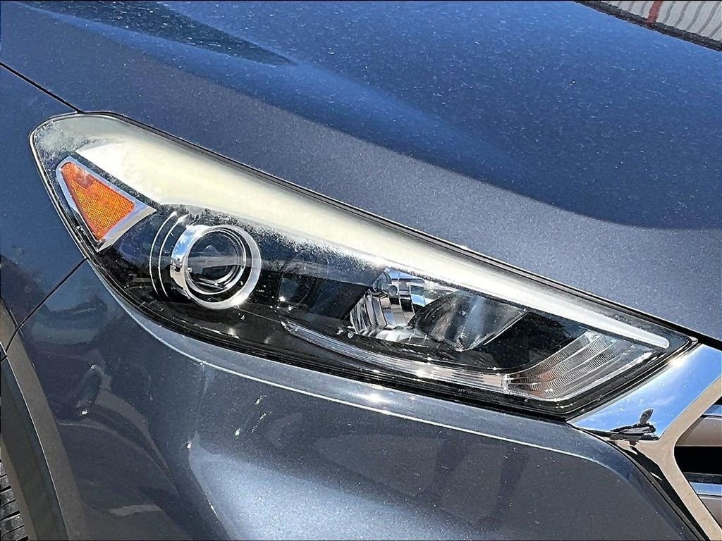 Used 2016 Gray Hyundai Limited image 31