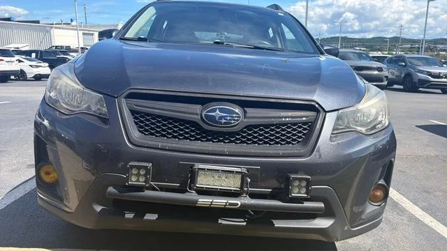 Used 2016 Dark Gray Metallic Subaru 2.0i Premium image 4