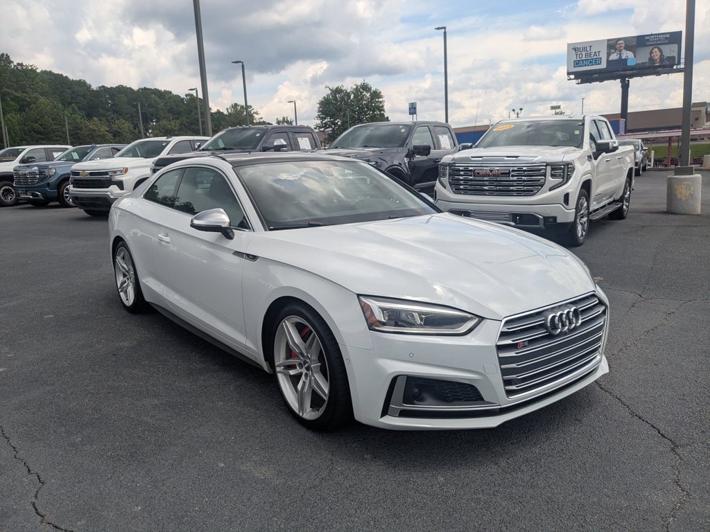 Used 2019  Audi Prestige image 3