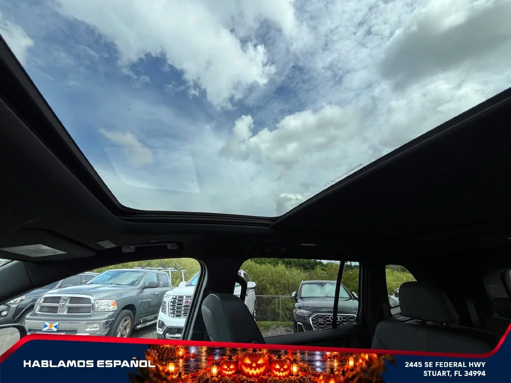 New 2027 Volcanic Red Tintcoat GMC AT4 image 35