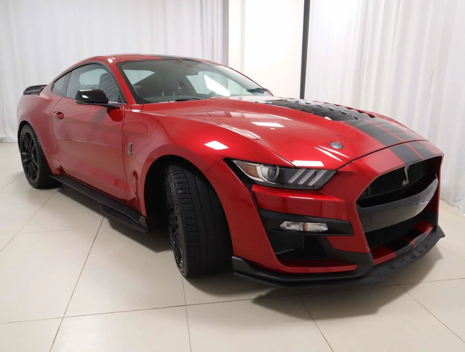 Used 2020 Rapid Red Metallic Tinted Clearcoat Ford Shelby GT500 image 7