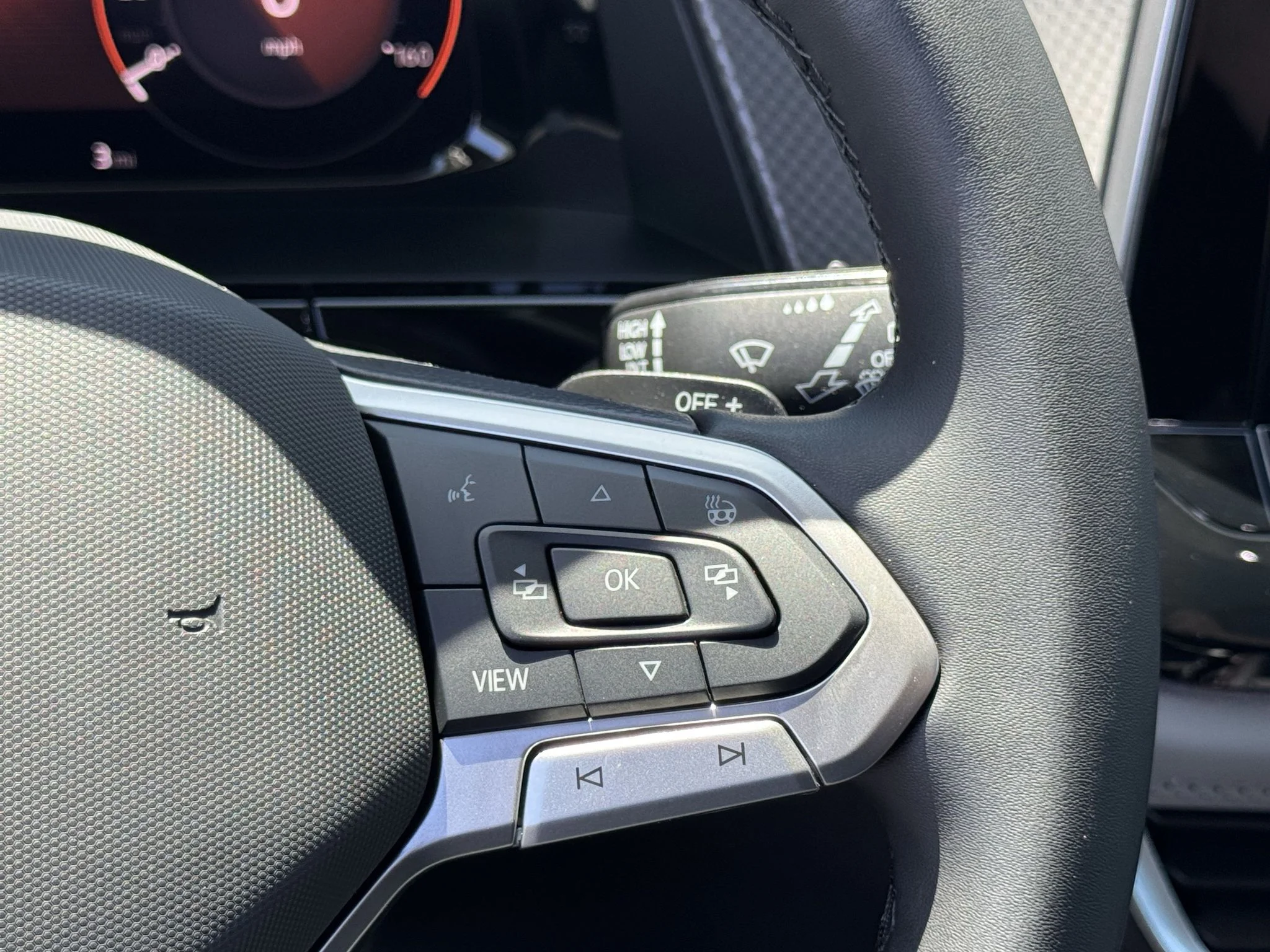 New 2026 Pure Gray Volkswagen 2.0T Peak Edition image 19