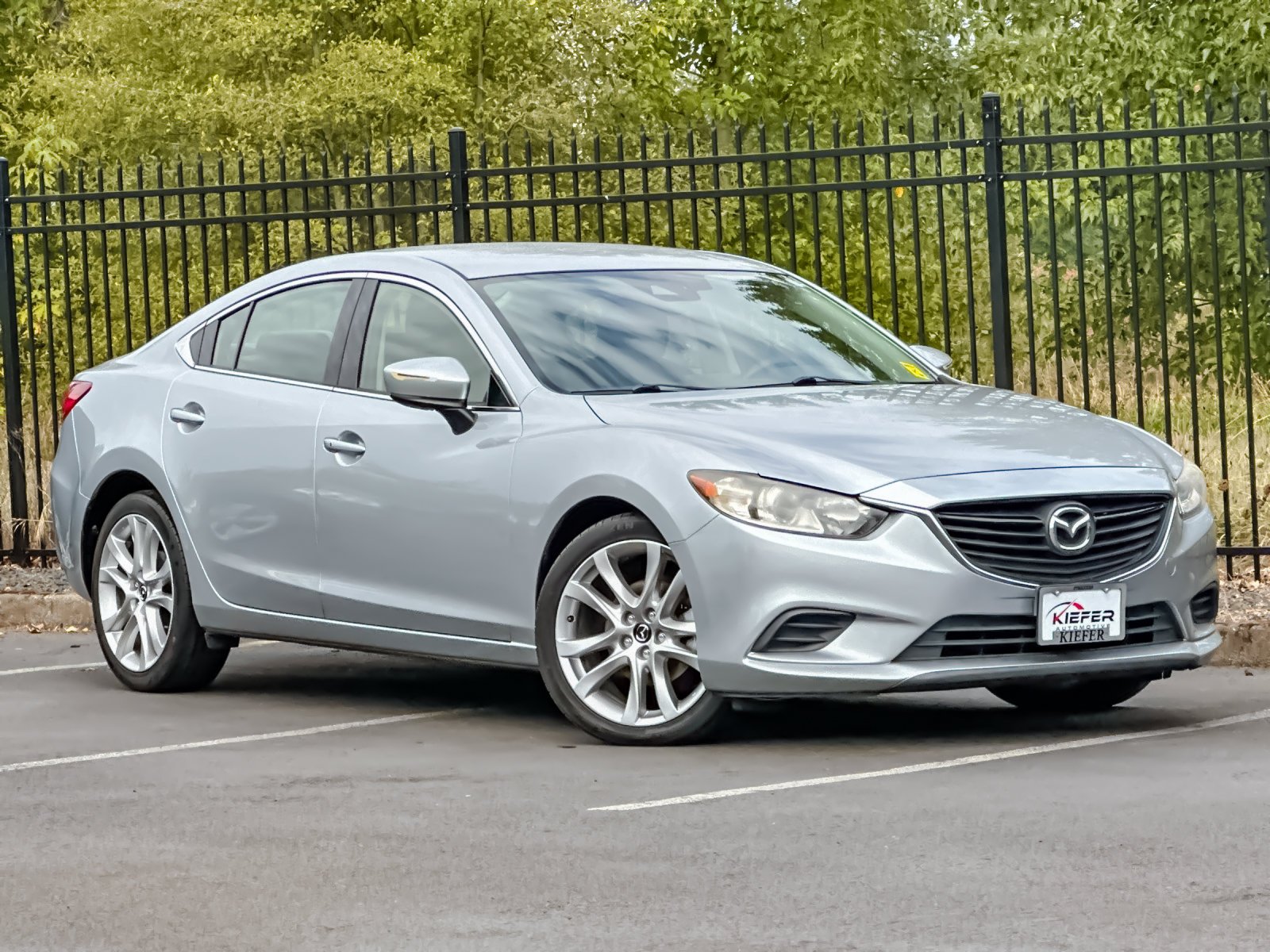 Used 2017 Silver Mazda Touring image 2